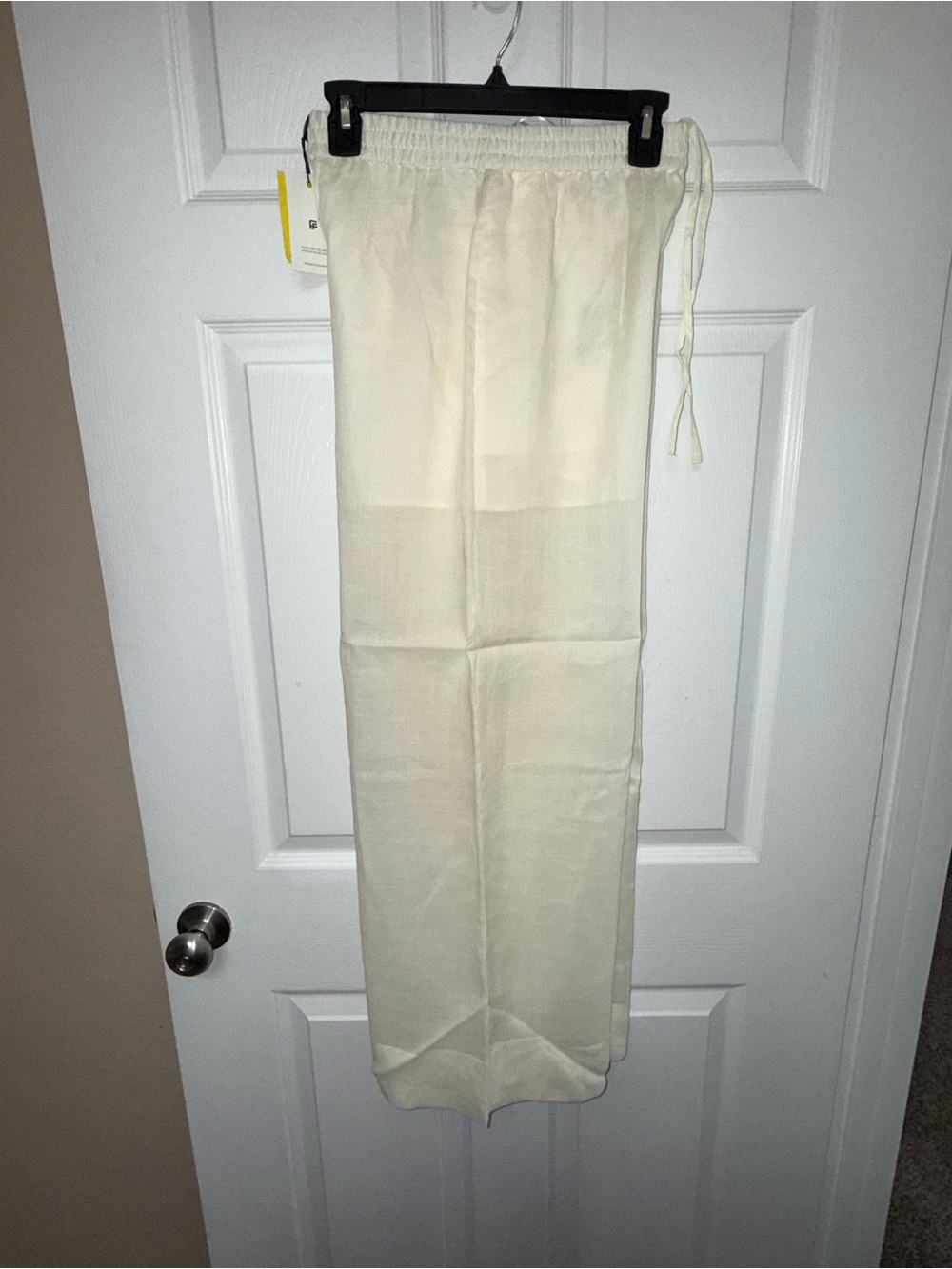 Men’s Resort Style Drawstring Trousers by Joseph